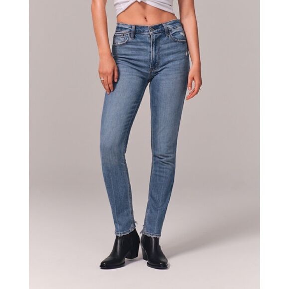 Abercrombie & Fitch High Rise Skinny Jean in Medium, Size 26/2S - Picture 1 of 14
